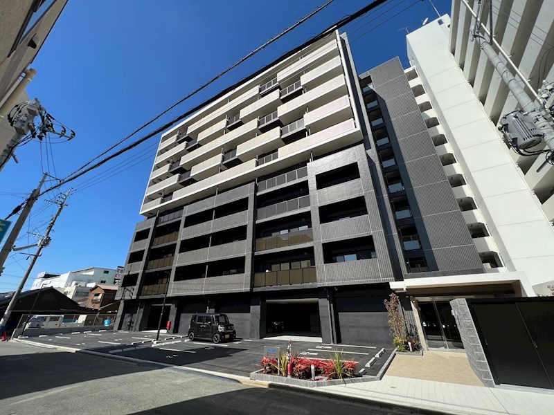 サンビーム三萩野駅前  駐車場