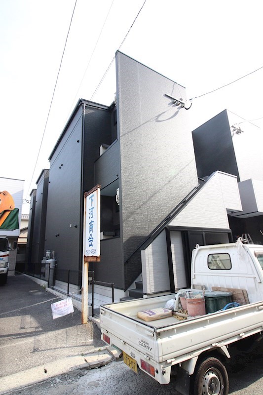 Lines Style  外観