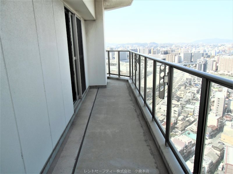 福岡県北九州市小倉北区馬借２丁目6－11 ベランダ