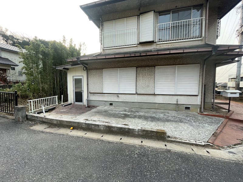 妙見町貸家 ベランダ