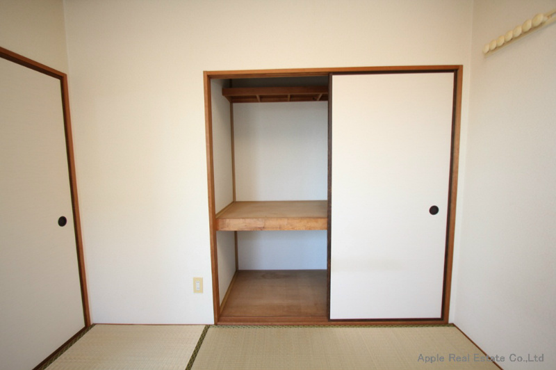 シャルム明石Ⅰ   収納