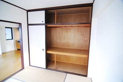 ラディア霧ヶ丘  収納