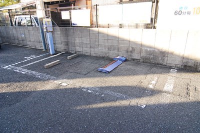 ラディア霧ヶ丘  駐車場