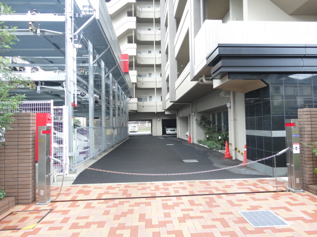 サンライフ小倉Ⅱ  駐車場