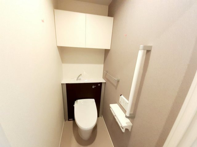 エンラージ・タワー   その他