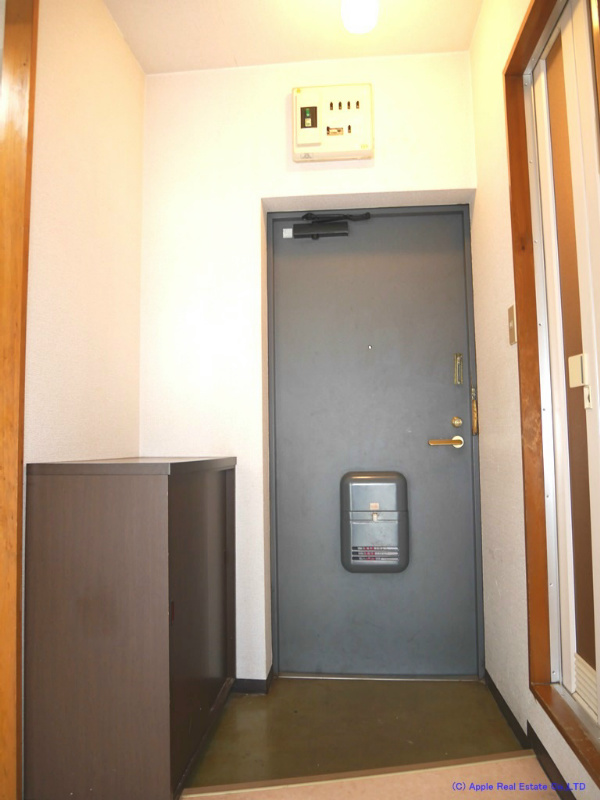 シャトレ別院Ⅲ 玄関
