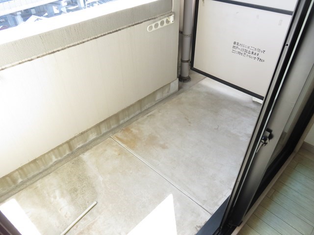 ウインズ三萩野 ベランダ