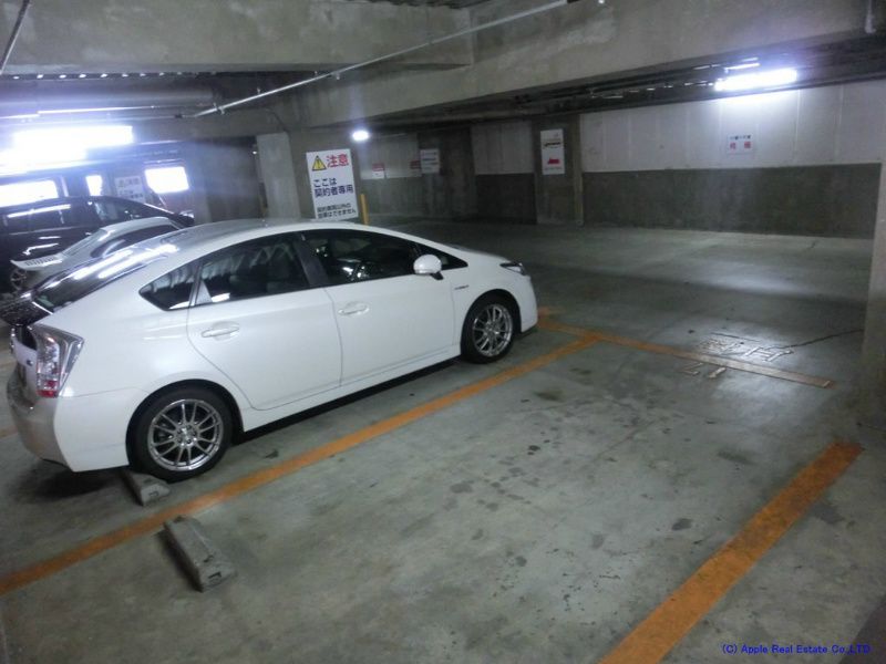 CPタワー 駐車場