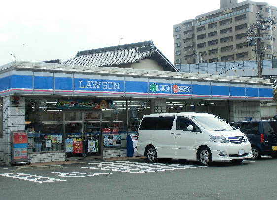 シェレン・バウム・F  コンビニ