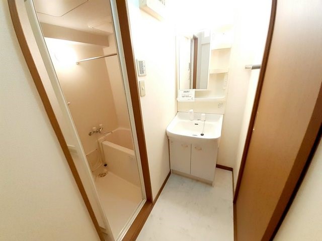 エルマーノ下到津  洗面所