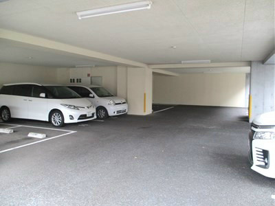 メゾンド・ファミーユ門司港 駐車場