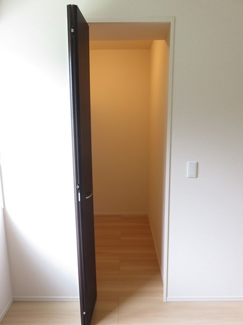 Ｄ-room泉台 A棟 収納