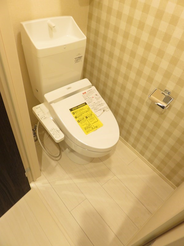 Ｄ-room泉台 B棟 トイレ
