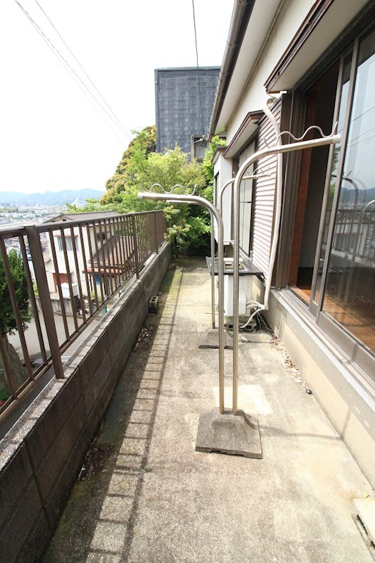 湯川2丁目ペット可借家 ベランダ
