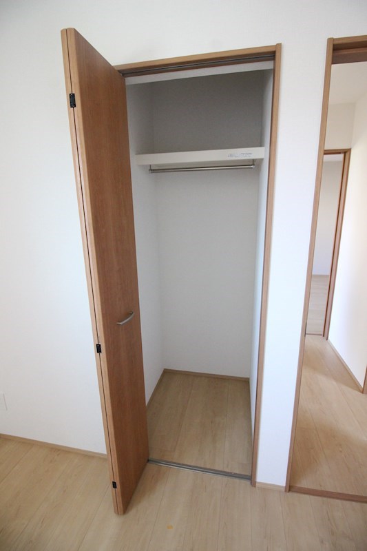 サンラプロ葛原本町　　B 収納