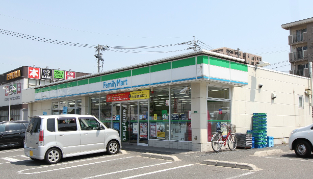 高峰第6晴和ビル コンビニ