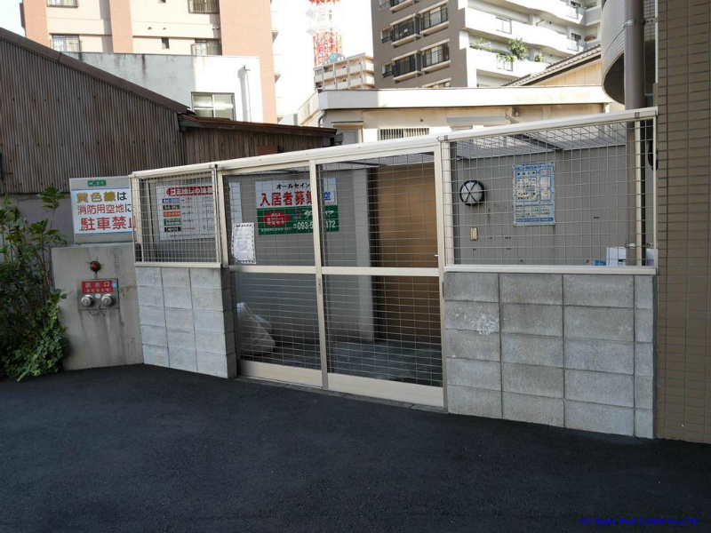オールセインツ    その他