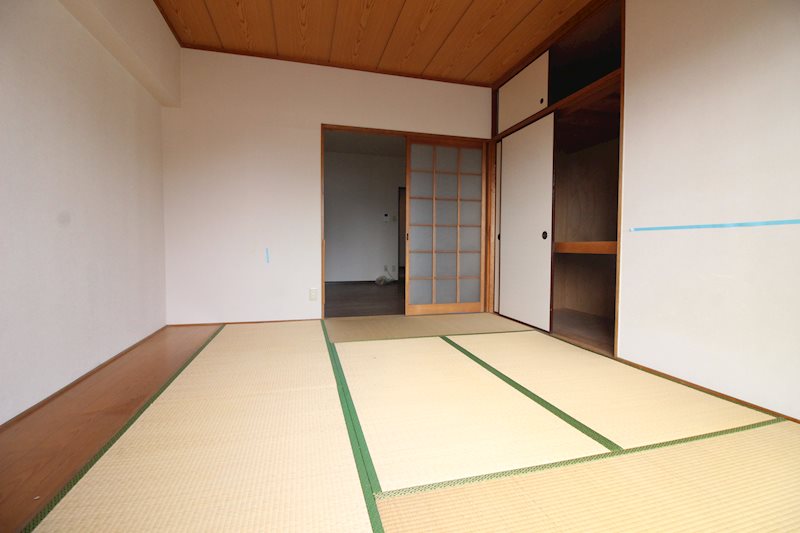 ホワイトパレス片野 ベッドルーム