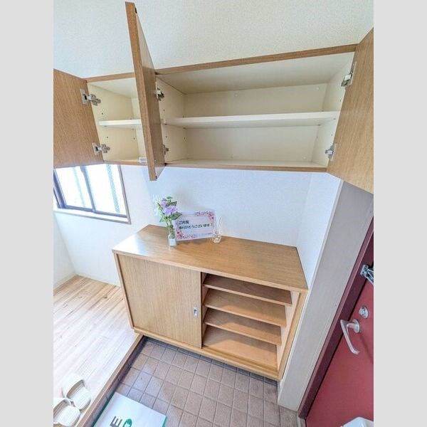 サンヒルズ美萩野 玄関