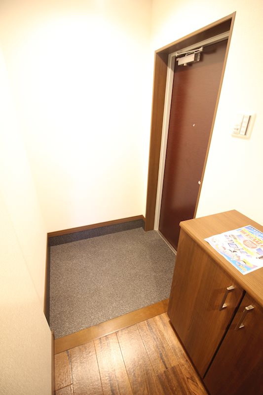 プレジール  玄関