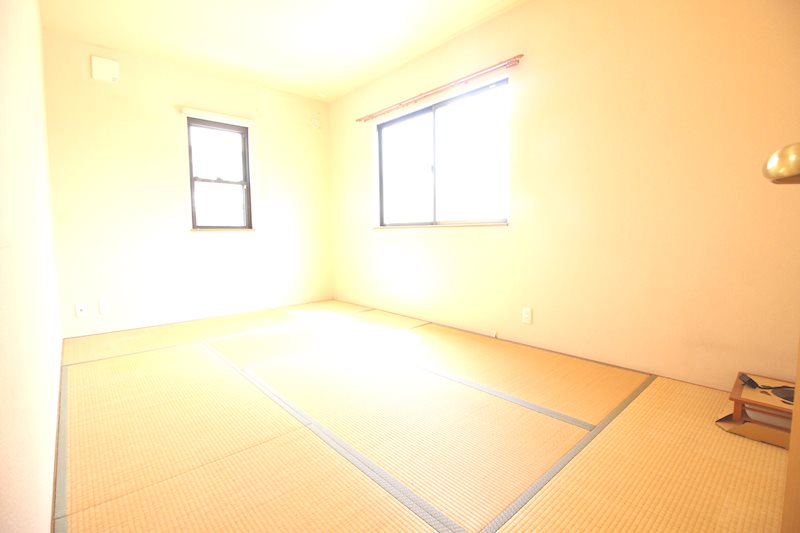 重住一丁目戸建 ベッドルーム