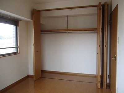 アテッサ南小倉 収納