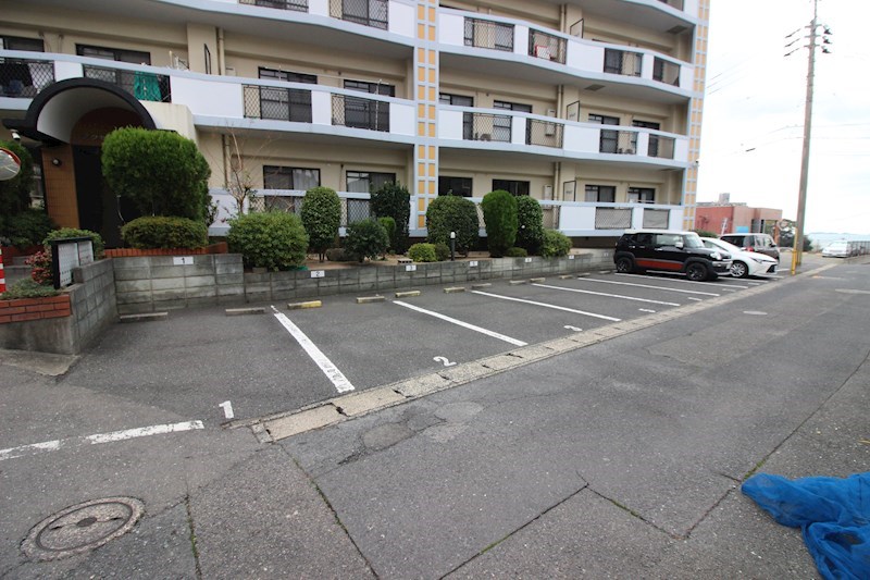 アクセス赤坂 駐車場