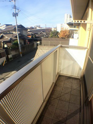 アヴニール緑ヶ丘 ベランダ