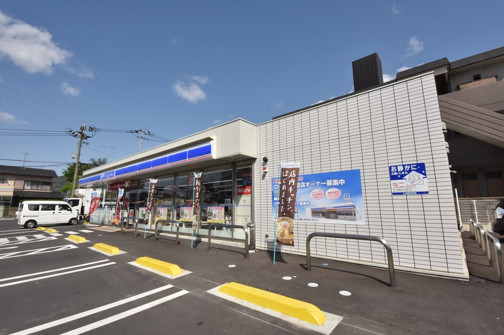RESIDENZ小倉南   コンビニ