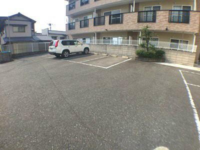 ロージュマン真鶴  駐車場