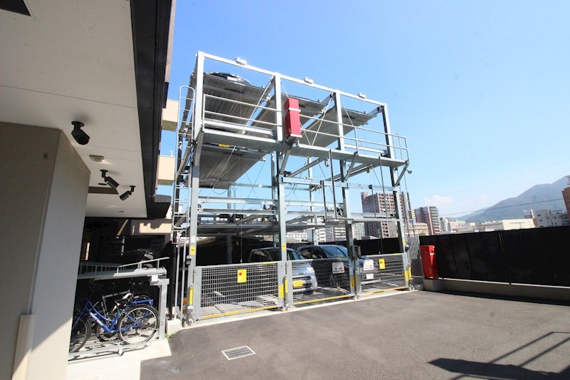 グランフォーレ小倉シティタワー  駐車場