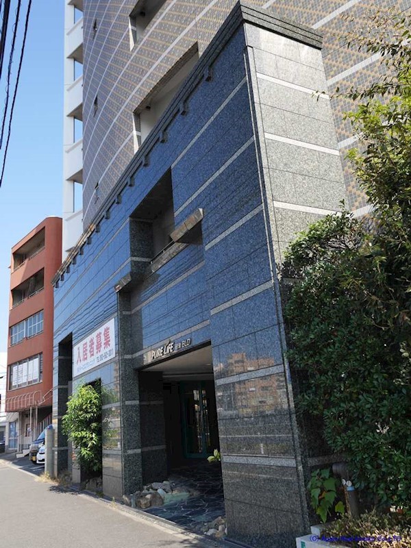 ピュアライフ砂津  エントランス