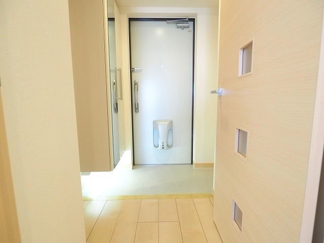 パークサイドヴィラ　 玄関