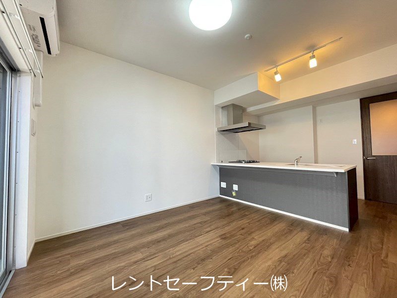 アクシオ三萩野Ⅱ リビング