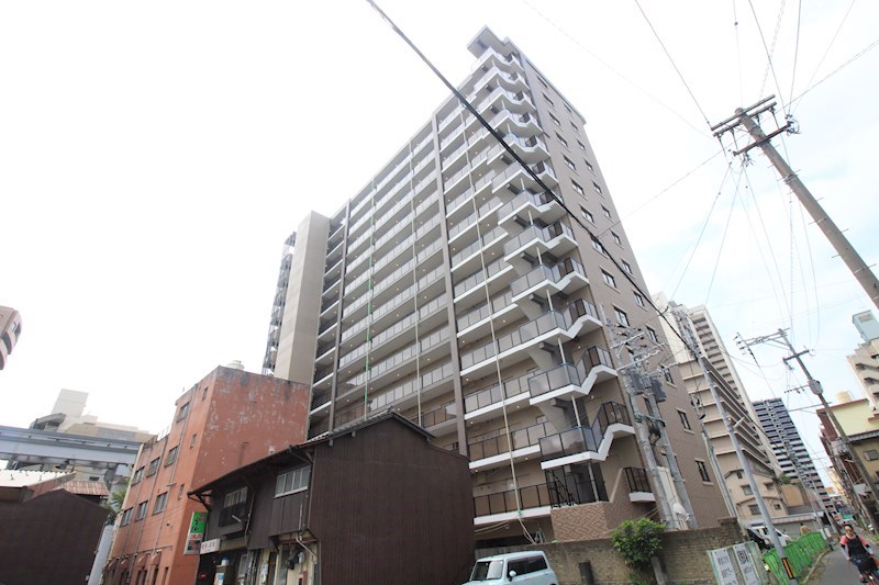 Grand Chariot三萩野  外観