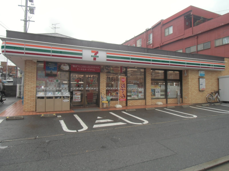 Chime境川 コンビニ