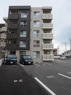 エルティアラ上富野   外観