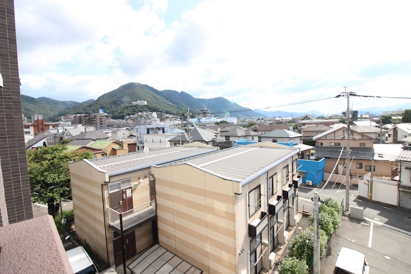エルティアラ上富野   眺望