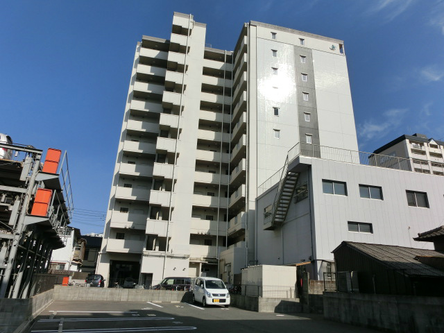 ラフィーネ到津学園通り  外観