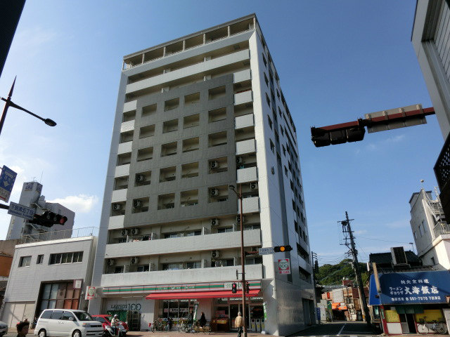 ラフィーネ到津学園通り  外観