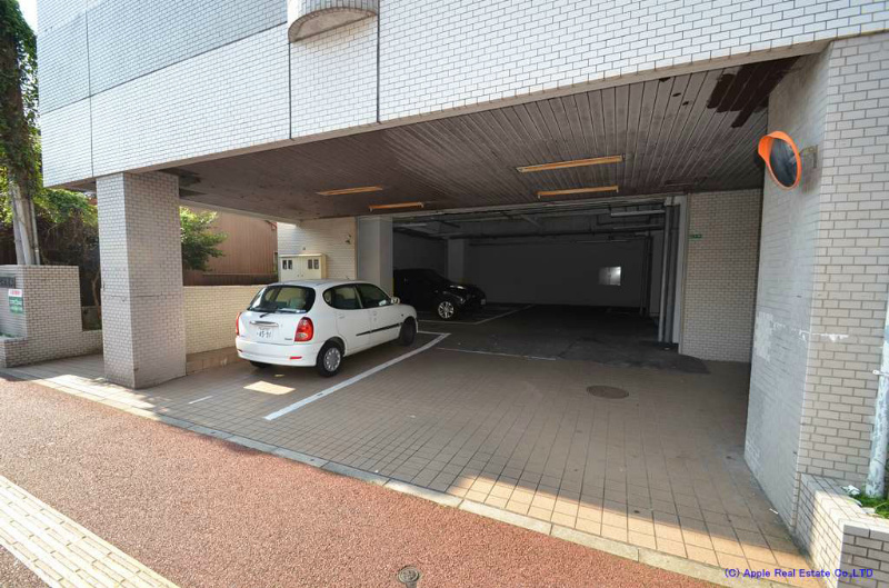 フレール清水  駐車場