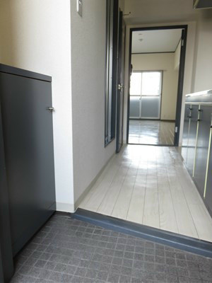 ウインズ浅香 Ⅱ 玄関