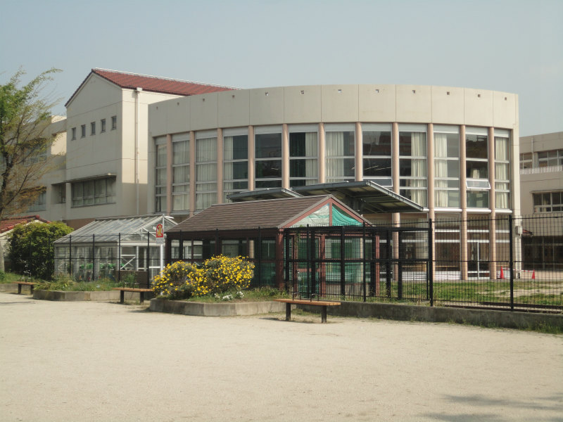 ココアス戸畑  小学校