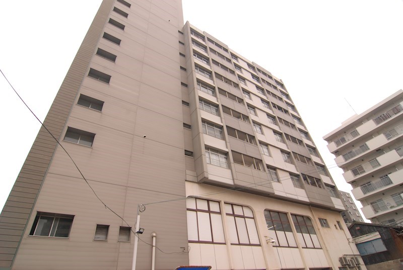 第12小倉三萩野IR. BLD   外観