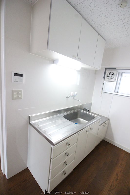 第12小倉三萩野IR. BLD   キッチン