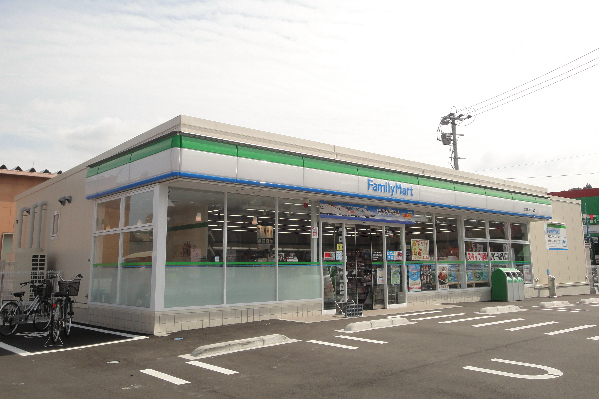 コンダクトレジデンスTOKURIKI    コンビニ