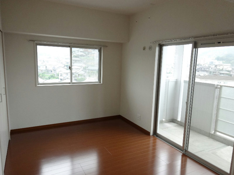 アローネ諏訪町    ベッドルーム