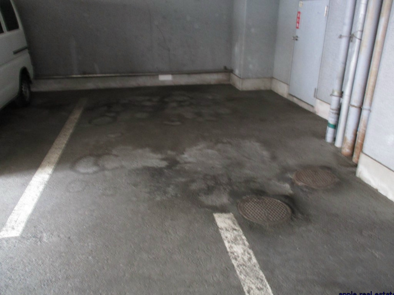 パレス西小倉 駐車場