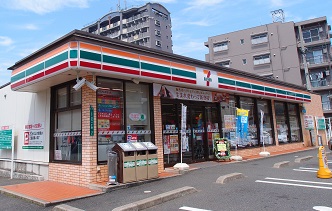 アミュゼ城野 コンビニ