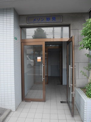 メゾン妙見  エントランス
